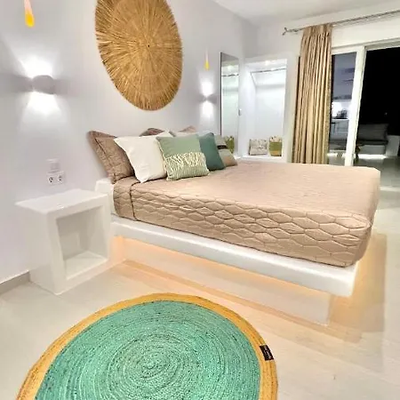 Sea House Naousa